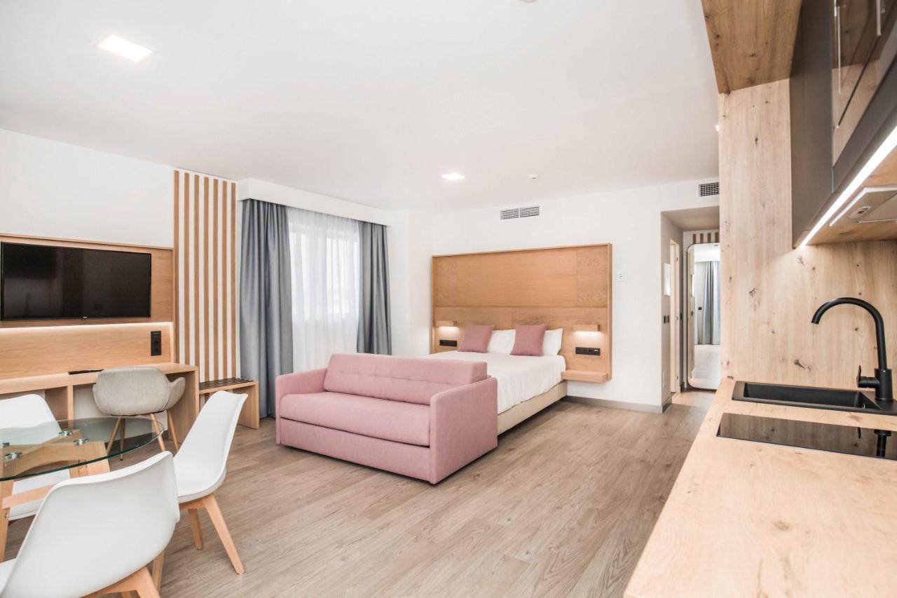 Hotel Ciudad De Ávila מראה חיצוני תמונה
