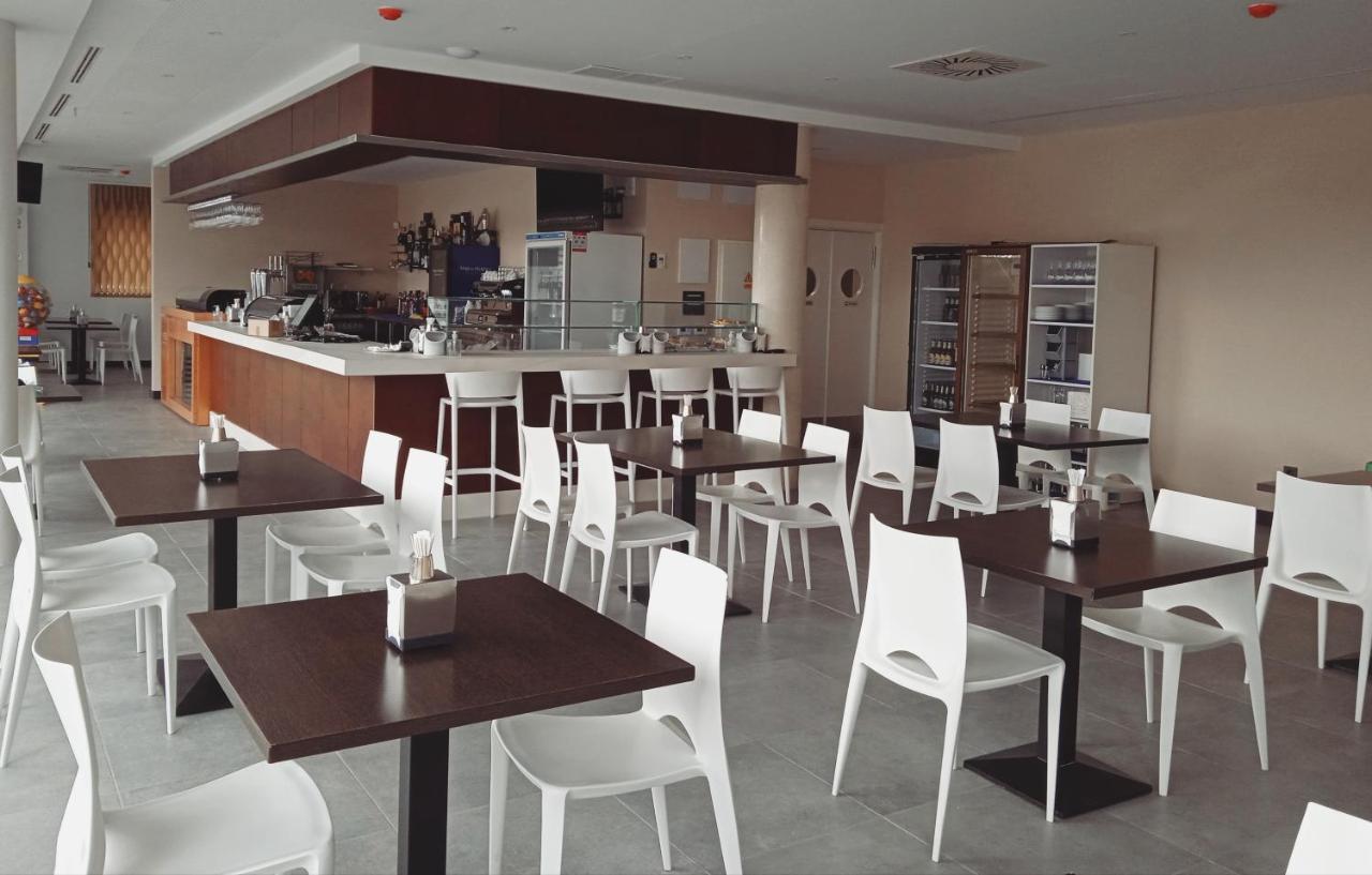 Hotel Ciudad De Ávila מראה חיצוני תמונה
