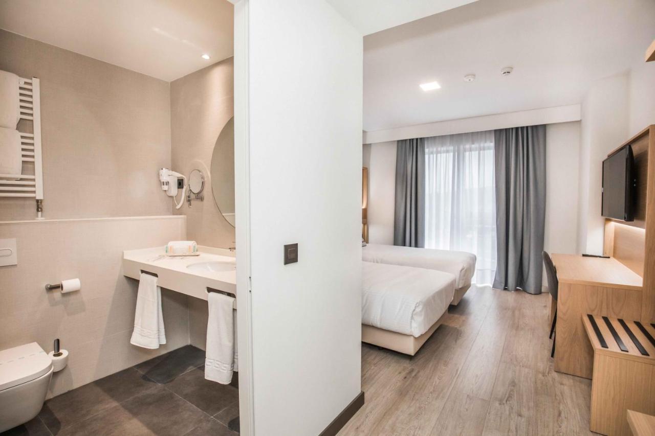 Hotel Ciudad De Ávila מראה חיצוני תמונה